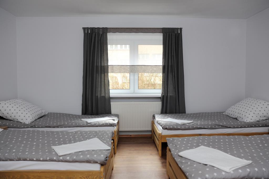 Hostel Grono Zielona Gora  Bagian luar foto
